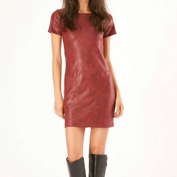 Hale Bob Dresses & Skirts - Hale Bob Faux Suede Burgundy Short Sleeve Dress